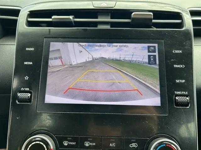2022 Hyundai Tucson SE
