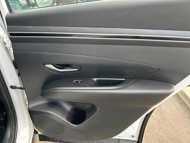 2022 Hyundai Tucson SE