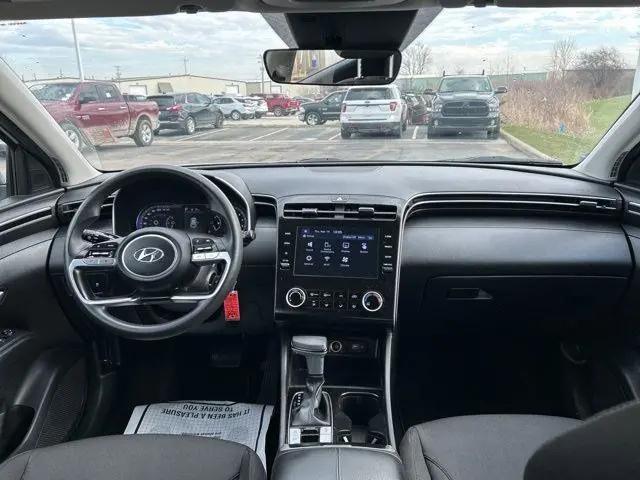 2022 Hyundai Tucson SE