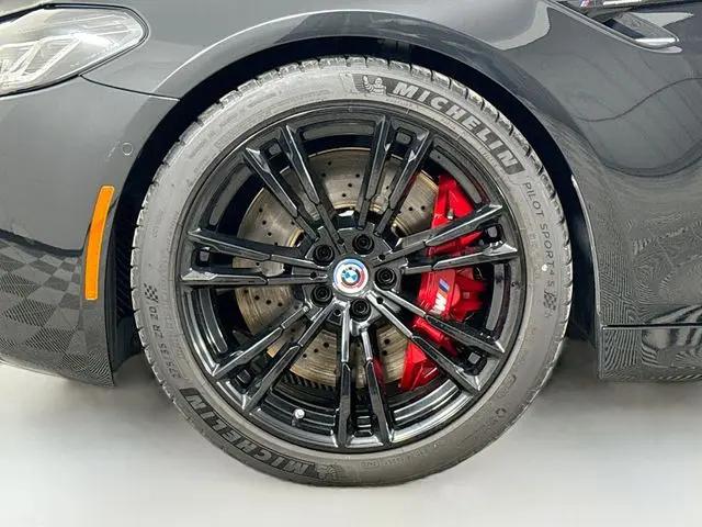 2023 BMW M5 Standard