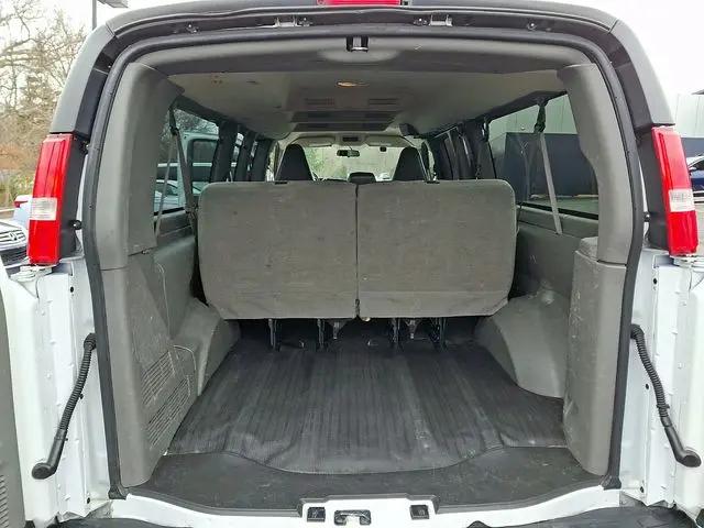 2023 Chevrolet Express Passenger RWD 3500 Extended Wheelbase LS