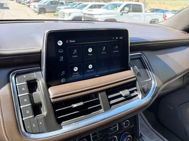 2022 Chevrolet Suburban 4WD Z71