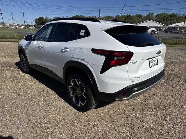 2026 Chevrolet Trax FWD LT