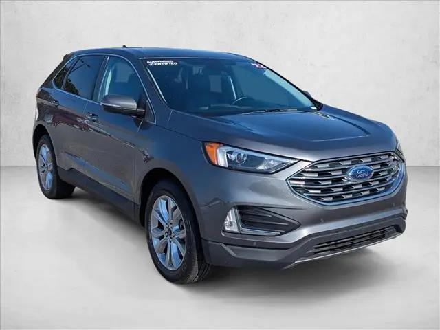2022 Ford Edge Titanium