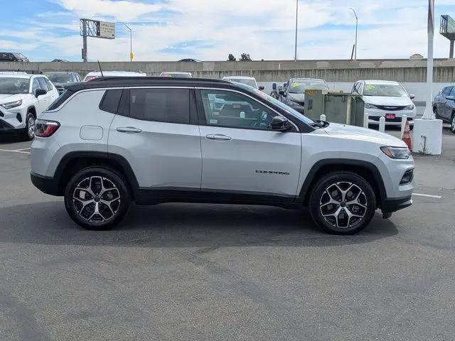 2025 Jeep Compass Limited 4x4