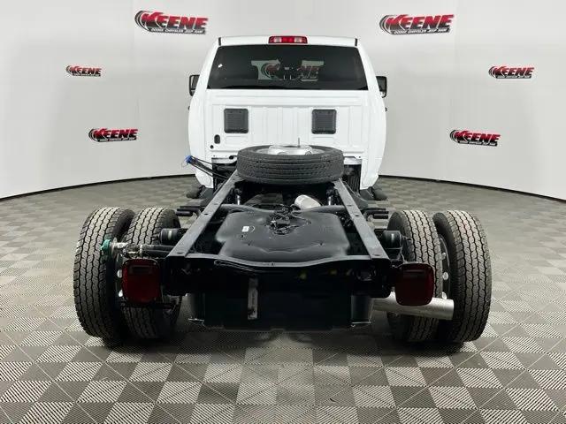 2026 Ram 5500 Tradesman/Big Horn