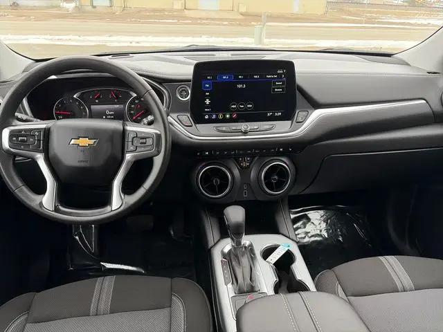 2025 Chevrolet Blazer AWD 2LT