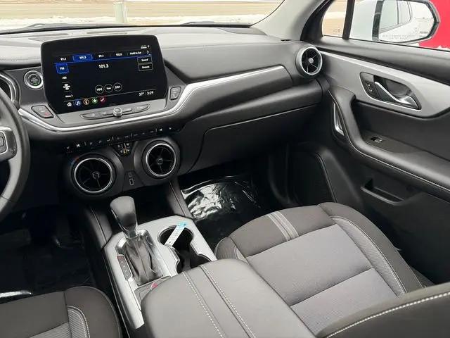 2025 Chevrolet Blazer AWD 2LT