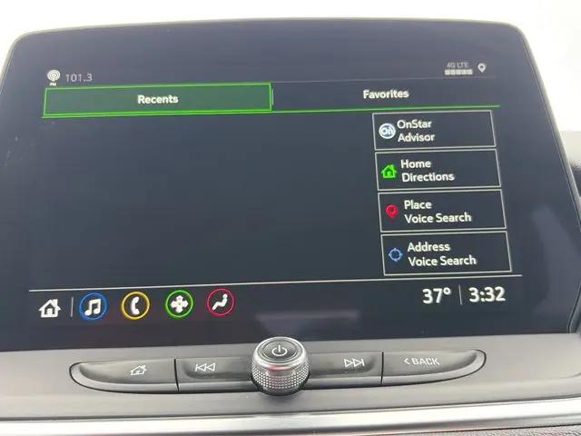 2025 Chevrolet Blazer AWD 2LT