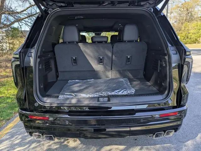 2026 Chevrolet Traverse FWD High Country