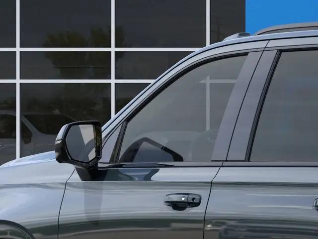 2026 Chevrolet Suburban RST, 4WD