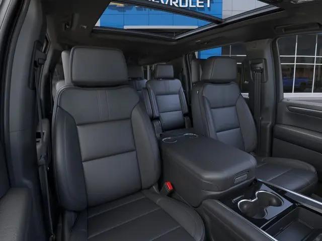2026 Chevrolet Suburban RST, 4WD