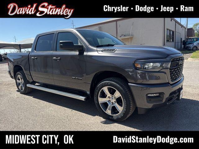 2026 RAM Ram 1500 RAM 1500 EXPRESS CREW CAB 4X4 57 BOX