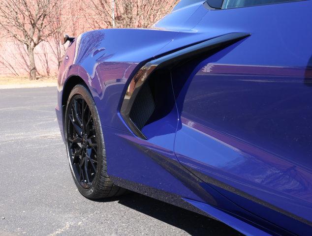 2026 Chevrolet Corvette Stingray Convertible, 2LT, RWD