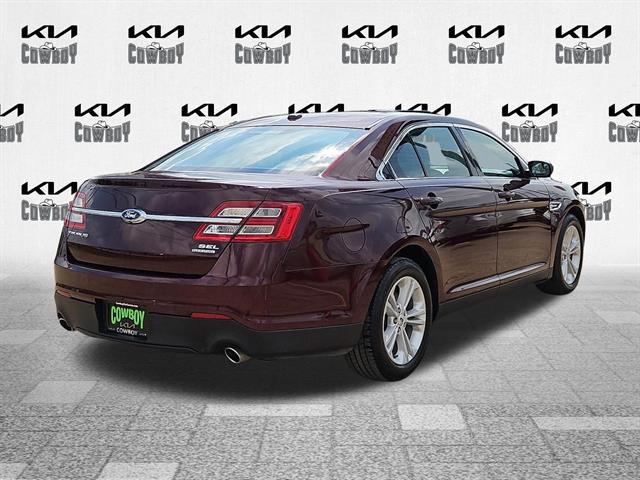 2018 Ford Taurus SEL