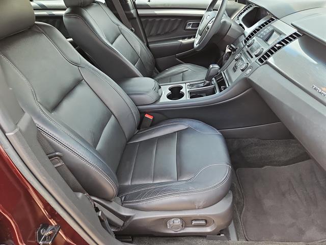 2018 Ford Taurus SEL
