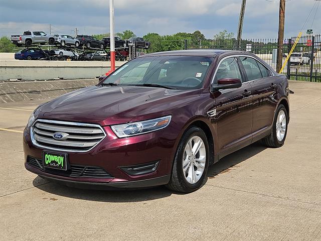 2018 Ford Taurus SEL