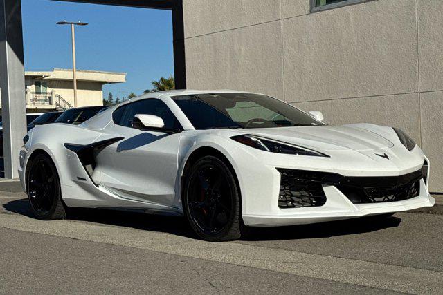 2025 Chevrolet Corvette E-Ray RWD Coupe 2LZ