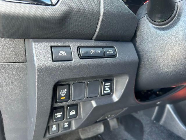 2023 Nissan Frontier Crew Cab PRO-4X 4x4