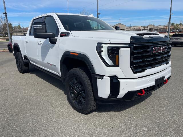 2026 GMC Sierra 2500HD Crew Cab, Standard Bed, AT4, 4WD