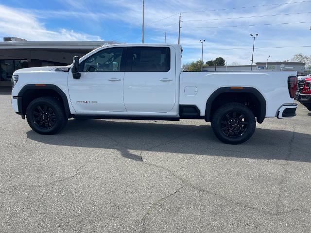 2026 GMC Sierra 2500HD Crew Cab, Standard Bed, AT4, 4WD