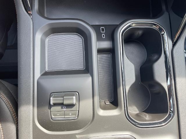 2026 GMC Sierra 2500HD Crew Cab, Standard Bed, AT4, 4WD