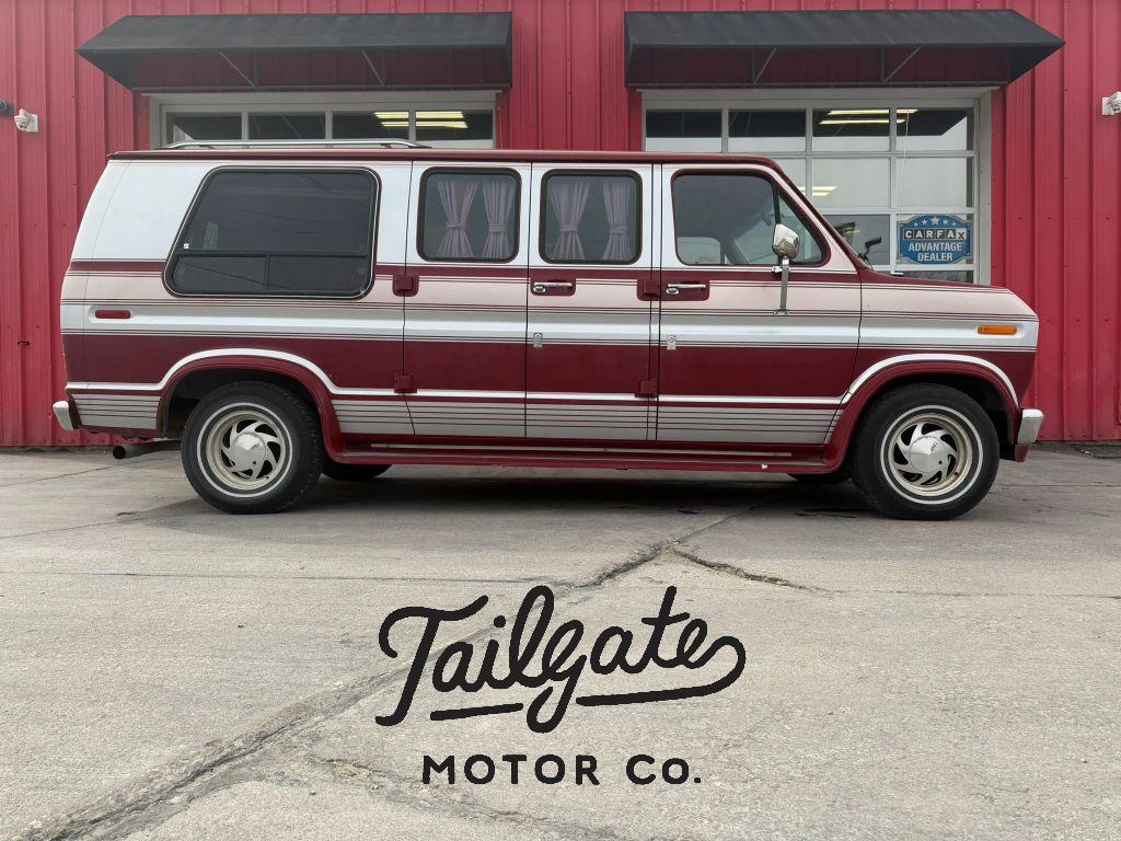 1991 Ford E-Series's photo