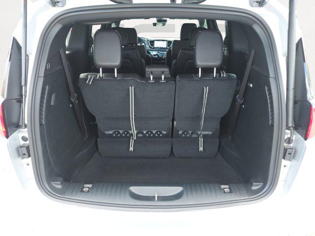 2026 Chrysler Voyager LX