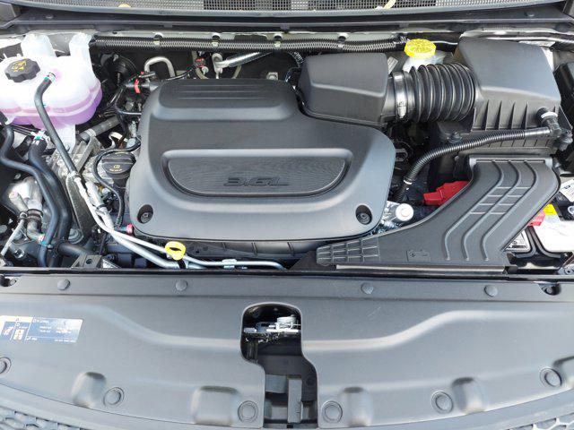 2026 Chrysler Voyager LX