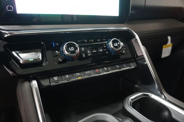 2026 GMC Sierra 2500HD Crew Cab, Standard Bed, Denali, 4WD