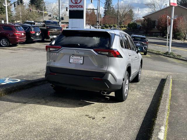 2025 Toyota RAV4 XLE