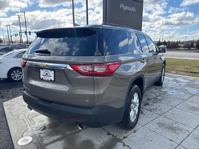 2020 Chevrolet Traverse AWD LT Cloth
