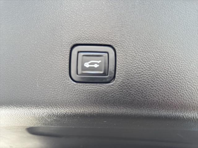 2020 Chevrolet Traverse AWD LT Cloth