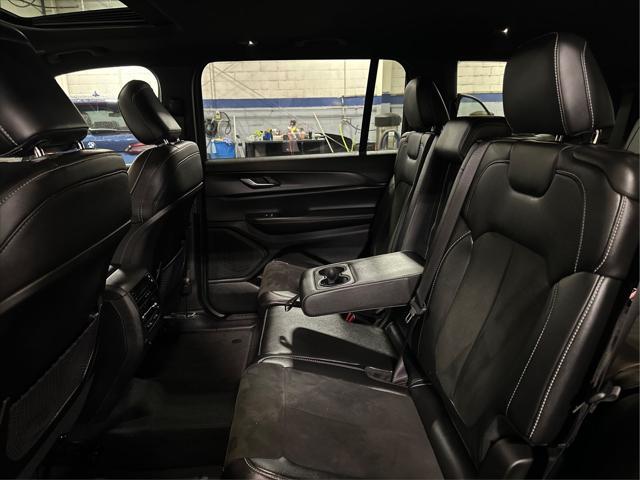 2025 Jeep Grand Cherokee L Altitude X 4x4