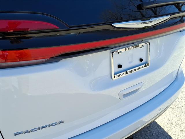 2024 Chrysler Pacifica Pinnacle