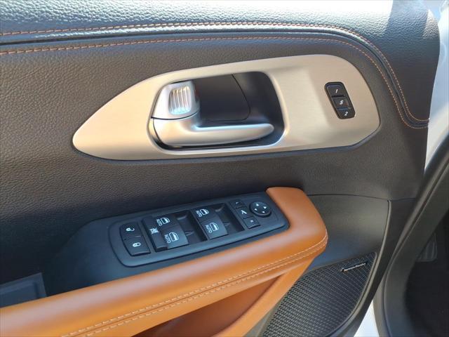 2024 Chrysler Pacifica Pinnacle