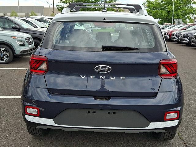 2026 Hyundai Venue SEL w/Two-Tone Roof