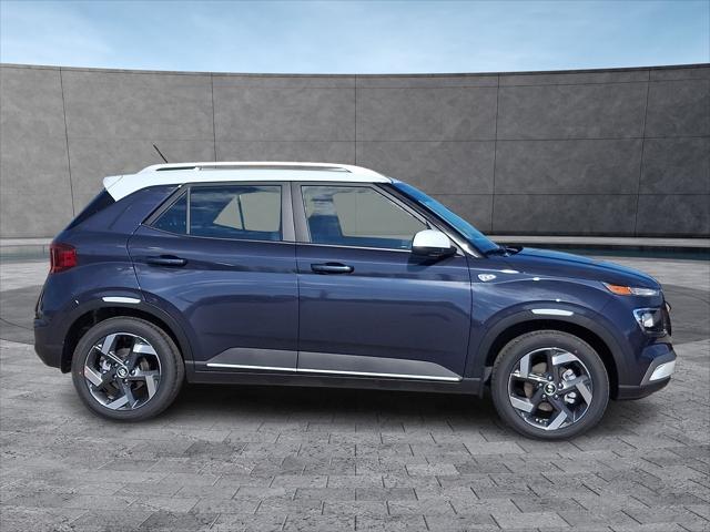 2026 Hyundai Venue SEL w/Two-Tone Roof