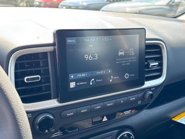 2026 Hyundai Venue SE
