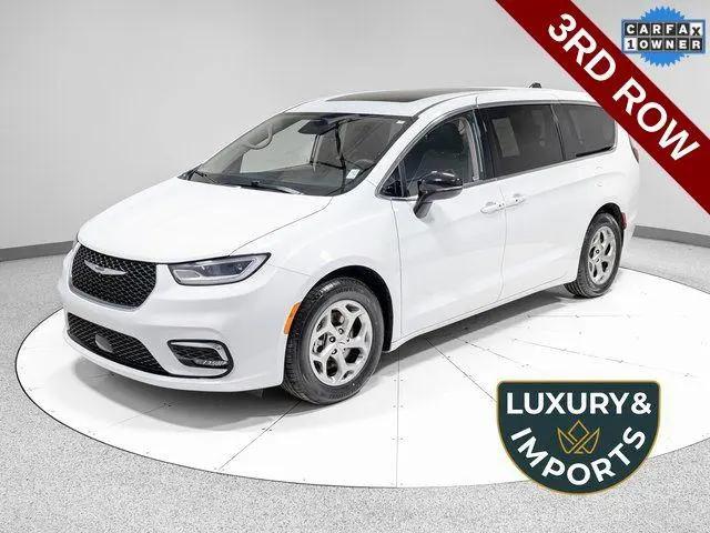 2024 Chrysler Pacifica Limited for sale in Hutchinson, KS