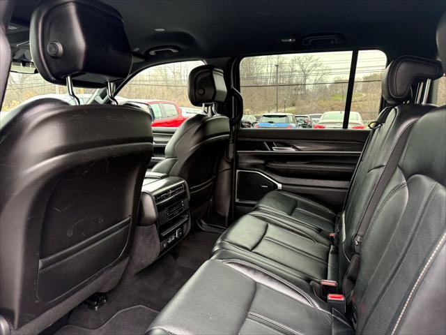 2023 Jeep Wagoneer Series III 4x4