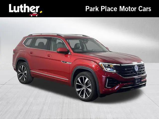 2024 Volkswagen Atlas 2.0T SEL Premium R-Line for sale in Rochester, MN