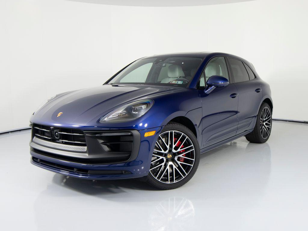 /2026 Porsche Macan