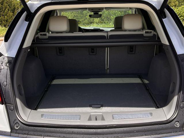2026 Cadillac XT5 Premium Luxury FWD