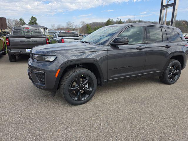 2026 Jeep Grand Cherokee Limited 4x4 for sale in Prairie du Chien, WI