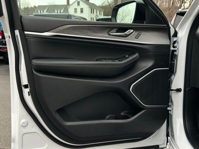 2026 Jeep Grand Cherokee Limited Reserve 4x4