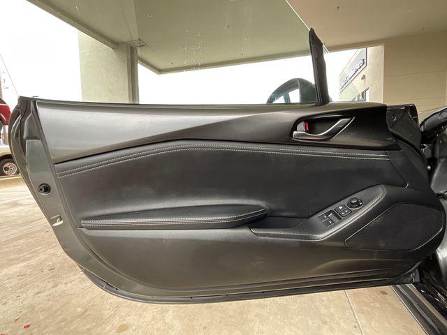 2021 Mazda MX-5 Club