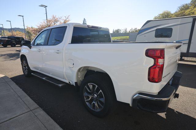 2021 Chevrolet Silverado 1500 2WD Crew Cab Short Bed LT