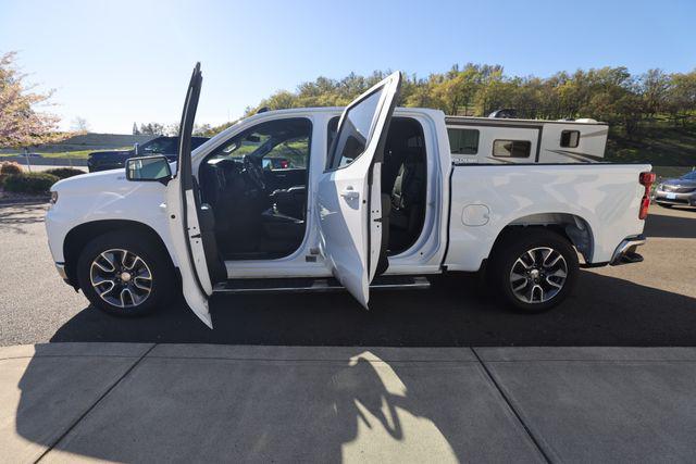 2021 Chevrolet Silverado 1500 2WD Crew Cab Short Bed LT
