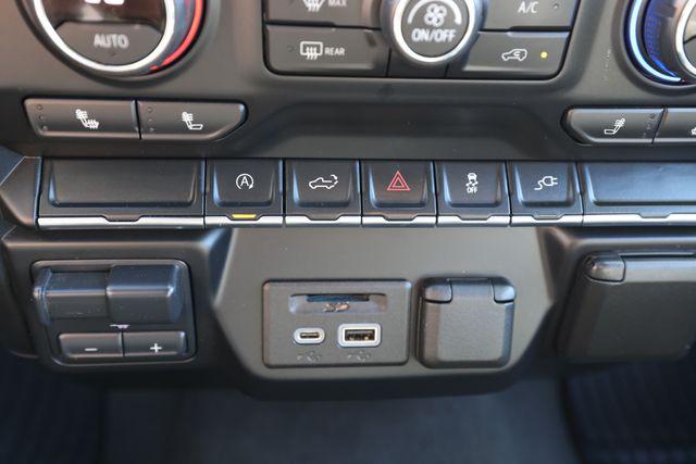 2021 Chevrolet Silverado 1500 2WD Crew Cab Short Bed LT